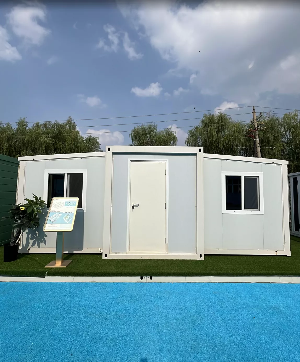 20-FT Expandable House